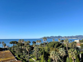 Magnifique vue mer, grande terrasse et piscine